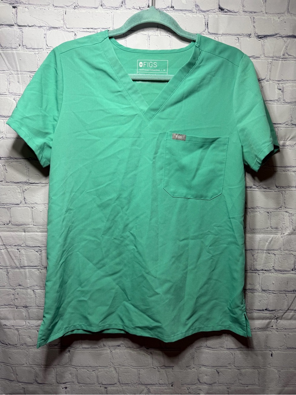 Figs Catarina One Pocket Scrub Top Blue Green Sz M Medical Nurse Doctor - Picture 1 of 7